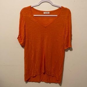 54-11 CALVIN KLEIN orange v-neck short roll tab sleeve knit top 38" bust